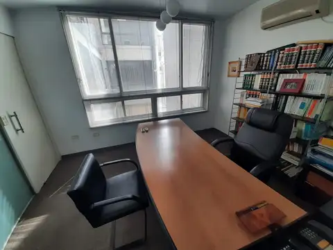 Venta de oficina en Juan Domingo Peron 1500