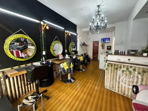 VENTA LOCAL  CONGRESO BALVANERA CON SOTANO