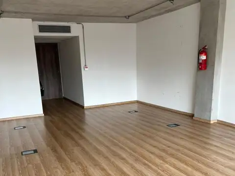 Oficina en Venta al Oeste