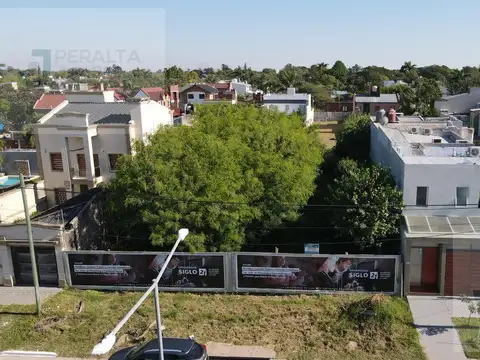 Terreno en Venta 50  mts Fondo