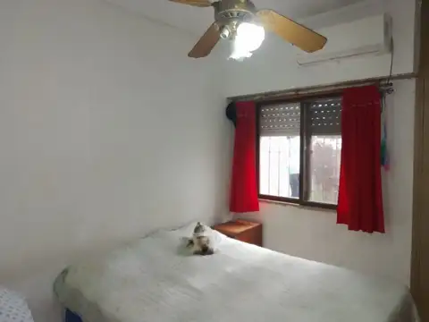 Depto Tipo Casa en Venta 51 años