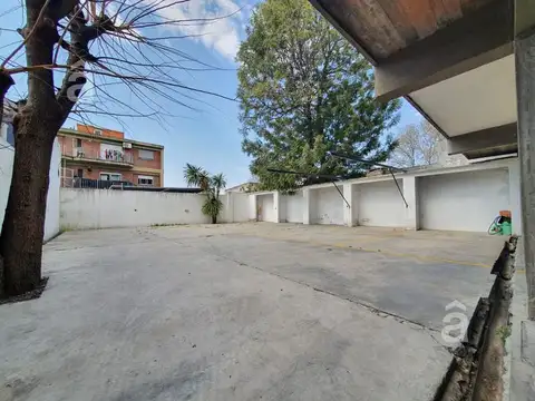 Rosario al 4400 entre Intendente Witcomb y Pueyrredón