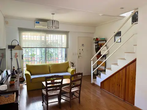 Departamento 3 ambientes en San Isidro. Jardín, pileta y 3 cocheras.