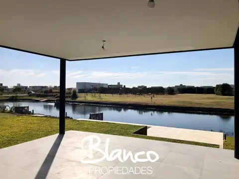 Casa en Venta en Puertos, USD 480.000