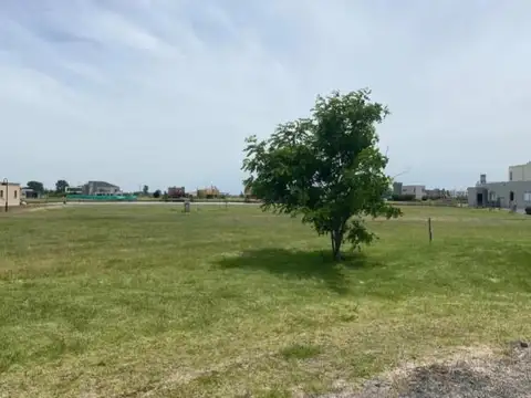 Terreno en Venta en Horizontes al Sur, USD 32.000