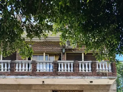 López Y Planes 4911