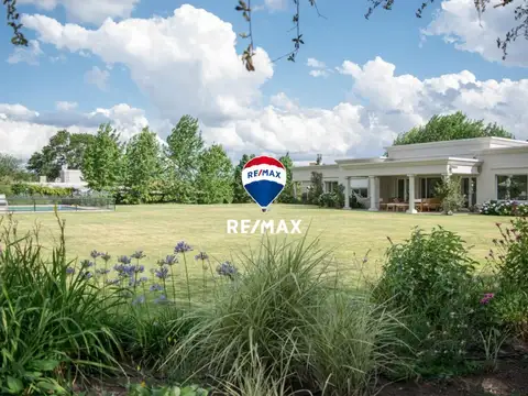 VENTA CASA PREMIUM DE UNA PLANTA EN SAN LORENZO