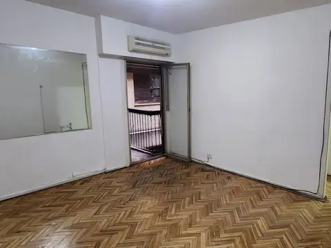 Departamento 3 Ambientes en Alquiler - Apto Profesional -Interno