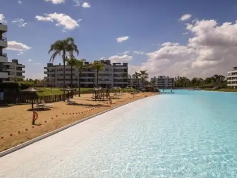 Departamento en Venta en Lagoon Pilar, USD 165.000