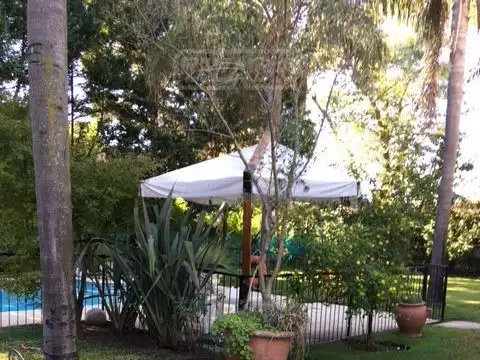 Casa 4 ambientes con 4 baños