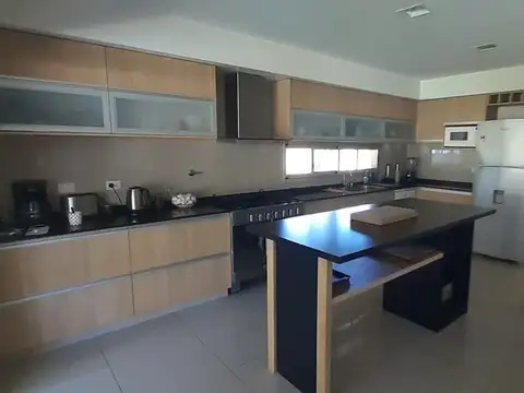VENTA DE CASA EN  SAN MIGUEL BARRIO SAN IGNACIO CHICO