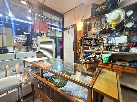 Local en Venta 50 años