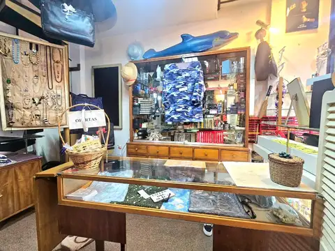 Local en Venta 50 años