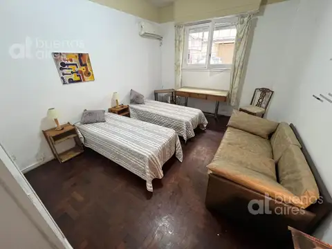 Palermo Soho. Ambiente reciclado con patio cerrado. Alquiler temporario