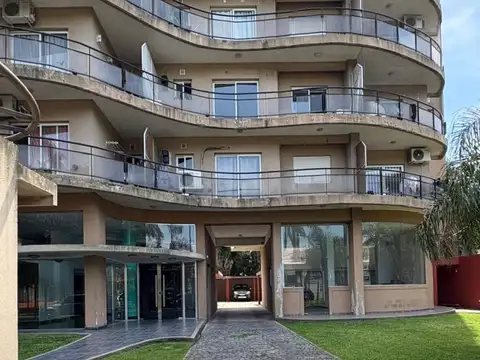 Lope de Vega 2600, Piso 7