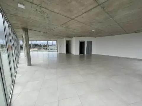 Oficina en Venta con 1 cochera