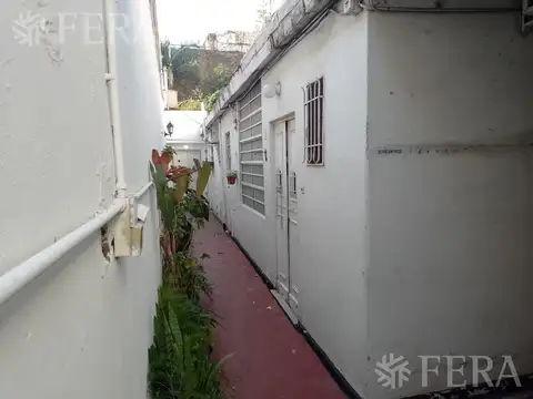 AV MANUEL BELGRANO al 500