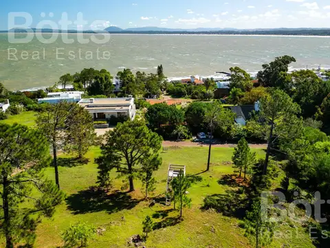 Terreno en Venta 50  mts Frente