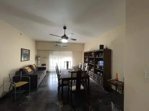 Casa en Venta en Parque Chacabuco, USD 289.000