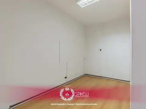 Alquiler oficina comercial 30M² centro baño privado cocina múltiples rubros divisible y funcional