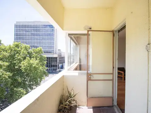 Venta apartamento 3 dormitorios y servicio Cordón