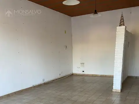 Los Andes casi Av Villanueva al 900