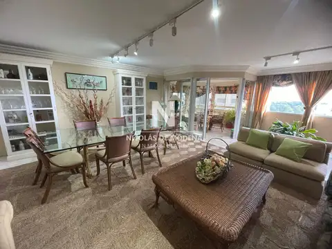 Vende piso alto en Roosevelt Center, Punta del este