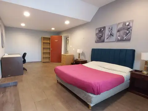 Casa en Alquiler en Castelar, $ 1.700.000