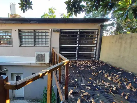 Casa 7 Ambientes en Alquiler-Castelar