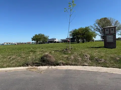 Venta de Lote en Barrio San Simon - Canning