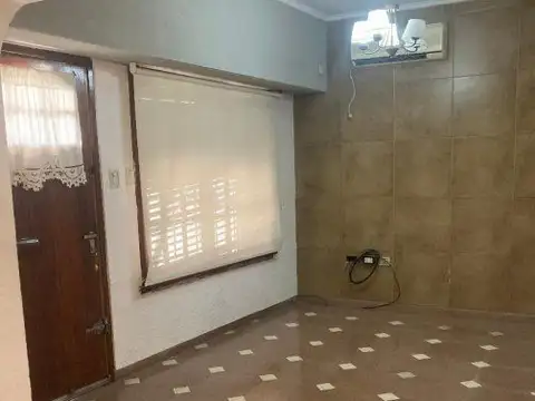 Casa en Venta en Lanus Oeste, USD 100.000