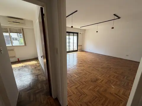 Aníbal Troilo 900, Piso 6