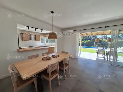 Casa a estrenar en la barra con piscina para la venta