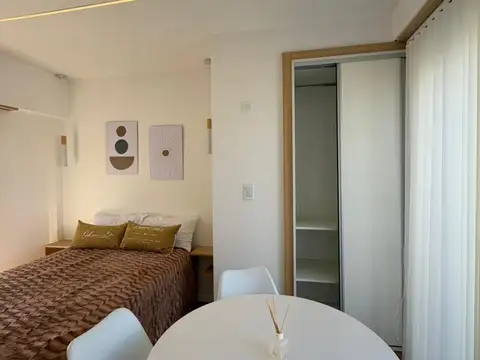 Departamento en Venta en Plaza Colon, USD 60.900