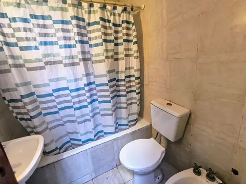 Depto Tipo Casa en Venta 52 años