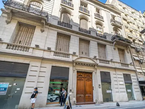 Departamento en Venta de 4 Dormitorios en Retiro