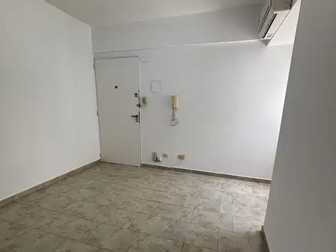 Juramento 2900, Piso 5