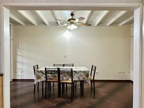 Casa en venta 4 ambientes en Ituzaingo Norte