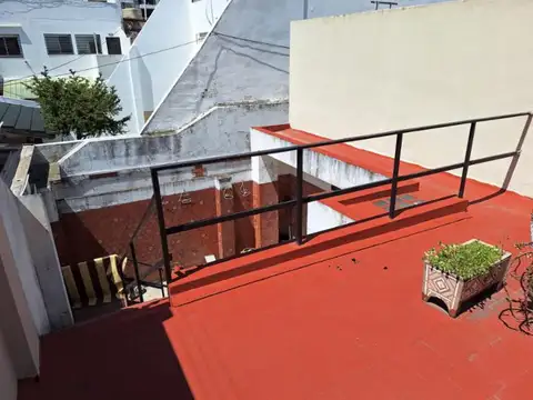 Depto Tipo Casa en Venta de 4 ambientes