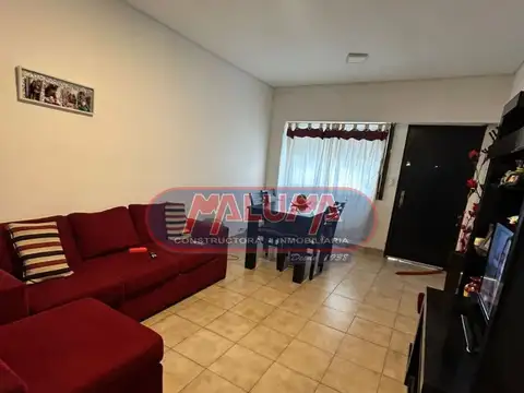Depto Tipo Casa en Venta de 3 ambientes
