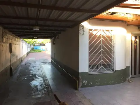 Casa en Venta en Lanus Oeste, USD 120.000