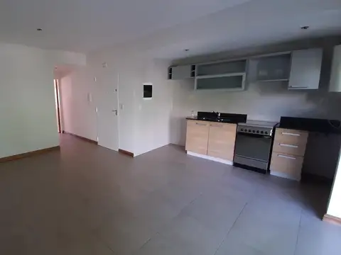 Departamento en Alquiler en Villa Urquiza, $ 700.000