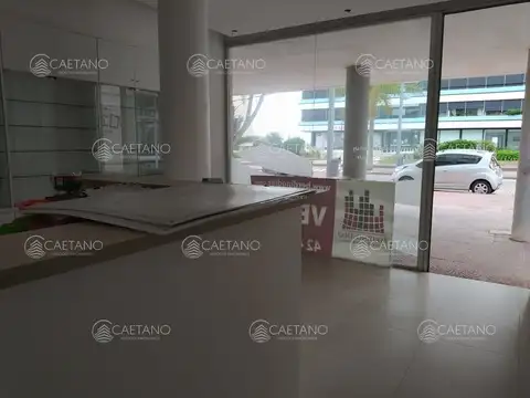 Local en Venta en Puerto, USD 187.000