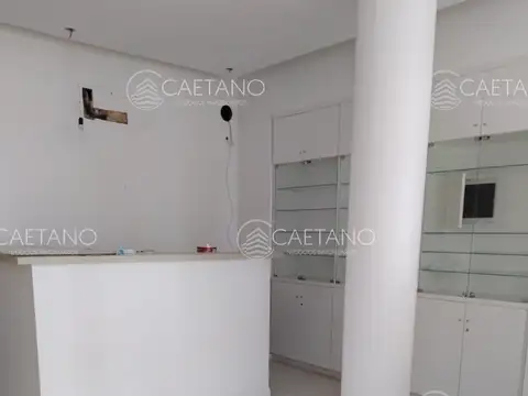 Local en Punta del Este, Puerto