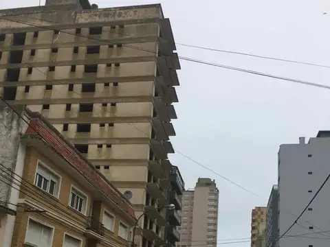 Edificio Emprendimiento en venta - 599,96Mts2 - Miramar