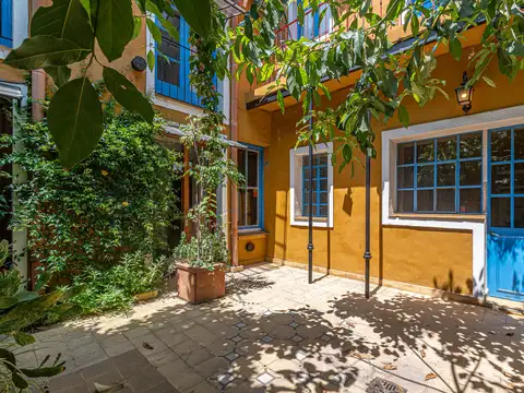 Venta Espectacular Casa de 3 Ambientes con Patio en Palermo Hollywood