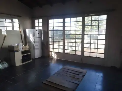 Casa de 2 dormitorios en venta en Ringuelet