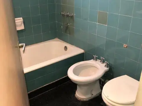 2 AMB A/PROFESIONAL O VIVIENDA MORON CENTRO