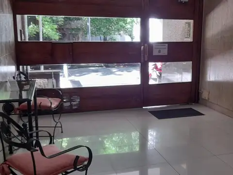 2 AMBIENTES IMPECABLES 2 cuadras av. Cabildo / Subte 2 placard  bajas expensas