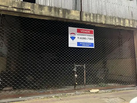 Avenida Hipólito Yrigoyen 6800